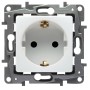 Legrand 664531 Πρίζα Niloe Schuko με προστασία για παιδιά, λευκό