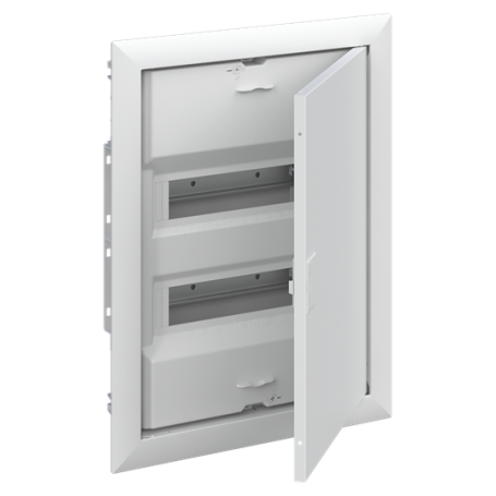 ABB 2CPX031370R9999 UK624N3 power circuit distributor, Underput 24 space units, with door and shutter.