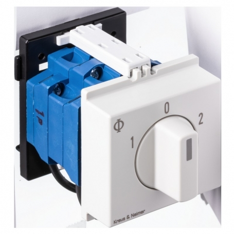 Kraus & Naimer CG10.A212/A-0010.*VE21 changeover switch with 0, 3 pole, 60°, RE, Ith: 20 A, P: 5.5 kW(AC-3,400V), 2x2,5 mm2 7000