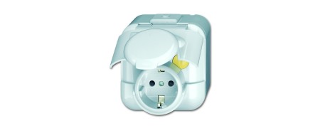 FI-SCHUKOMAT SCHUKO® socket, with fault current protection switch
