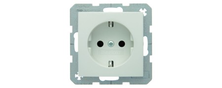 Berker S.1 sockets polarwhite glossy